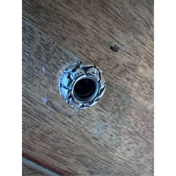 Pandora Lotsa Love Hearts silver charm - Picture 4 of 4